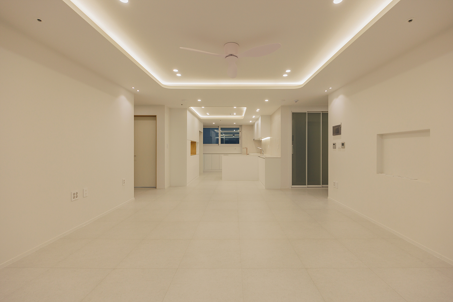 /user/i/idamdesign/editor/2512/48d59691e8b2b05eb283231ea8036a8a_1766547607_5431.jpg 이미지크게보기