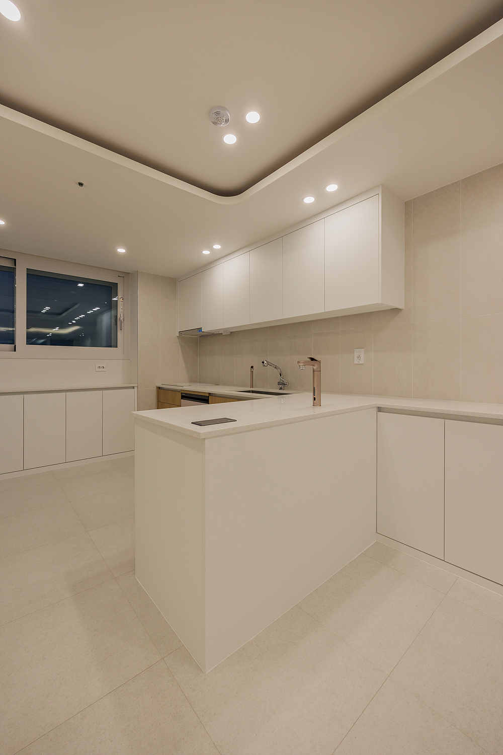 /user/i/idamdesign/editor/2512/48d59691e8b2b05eb283231ea8036a8a_1766547655_3246.jpg 이미지크게보기