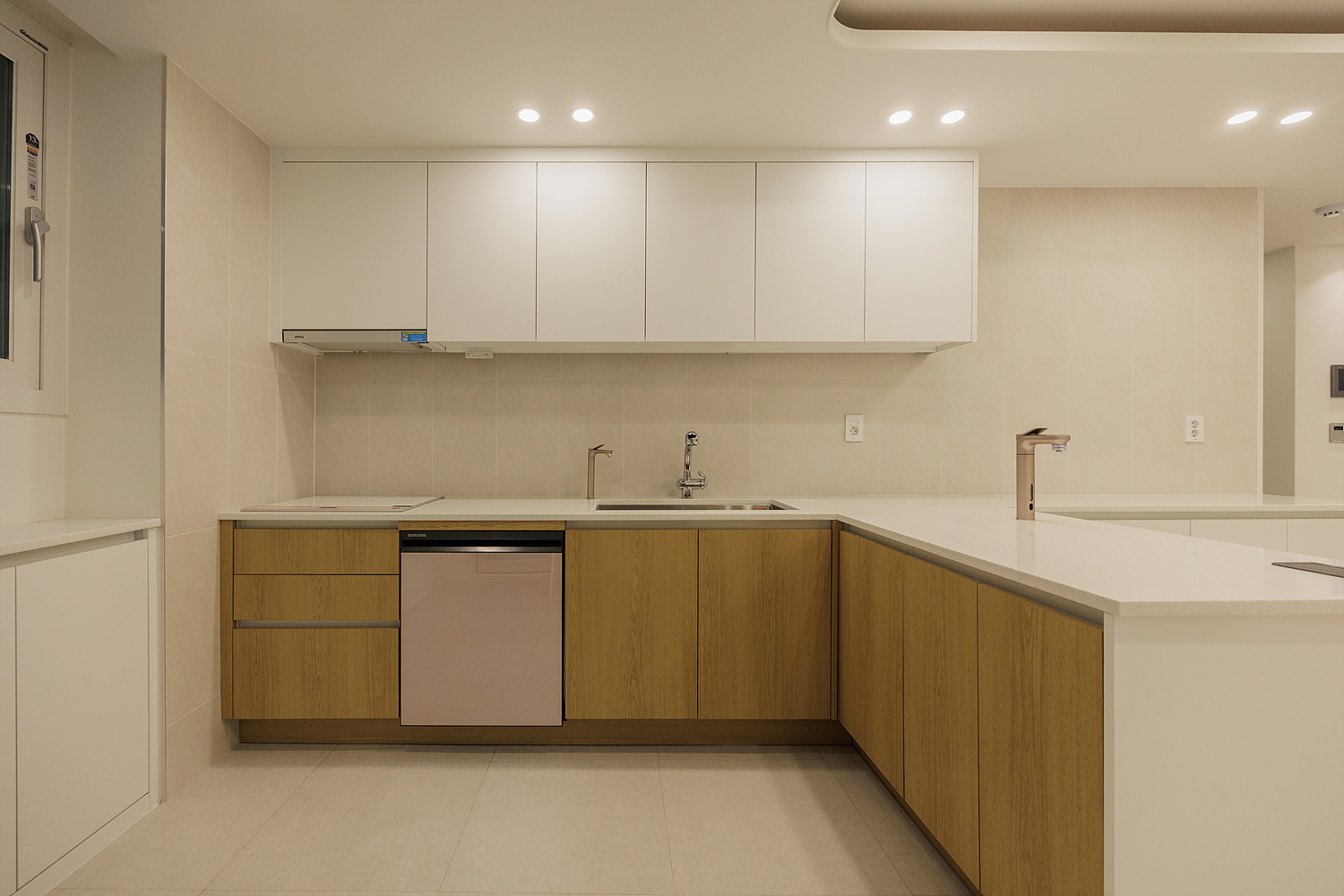 /user/i/idamdesign/editor/2512/48d59691e8b2b05eb283231ea8036a8a_1766547680_5186.jpg 이미지크게보기