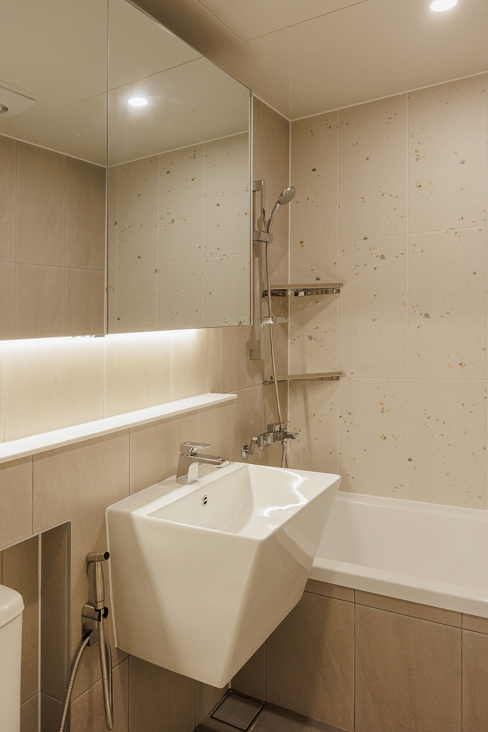/user/i/idamdesign/editor/2512/48d59691e8b2b05eb283231ea8036a8a_1766547777_4996.jpg 이미지크게보기