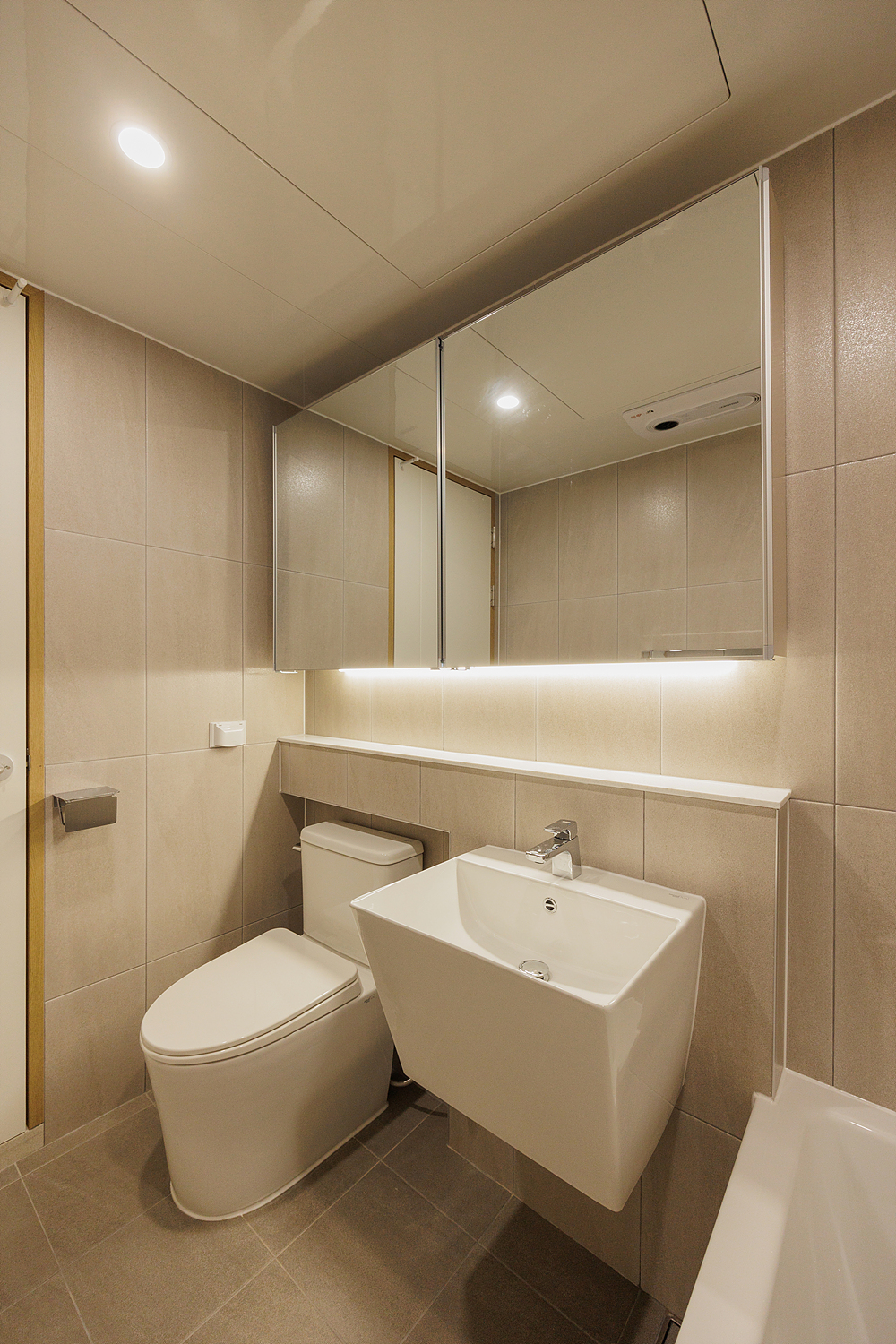 /user/i/idamdesign/editor/2512/48d59691e8b2b05eb283231ea8036a8a_1766547778_2243.jpg 이미지크게보기