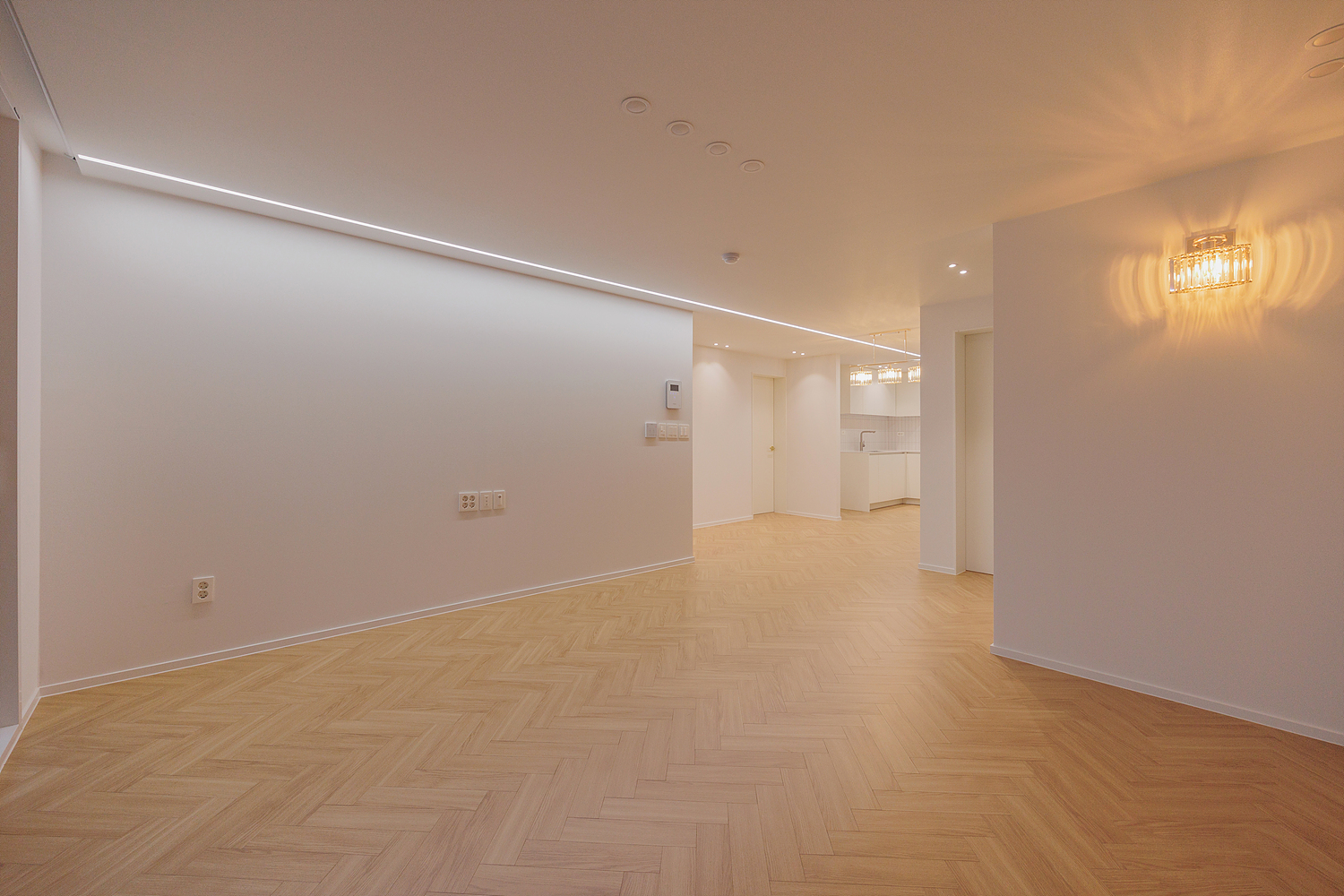 /user/i/idamdesign/editor/2512/622d04caeda224b5fe13e27a8e506e45_1764818197_906.jpg 이미지크게보기