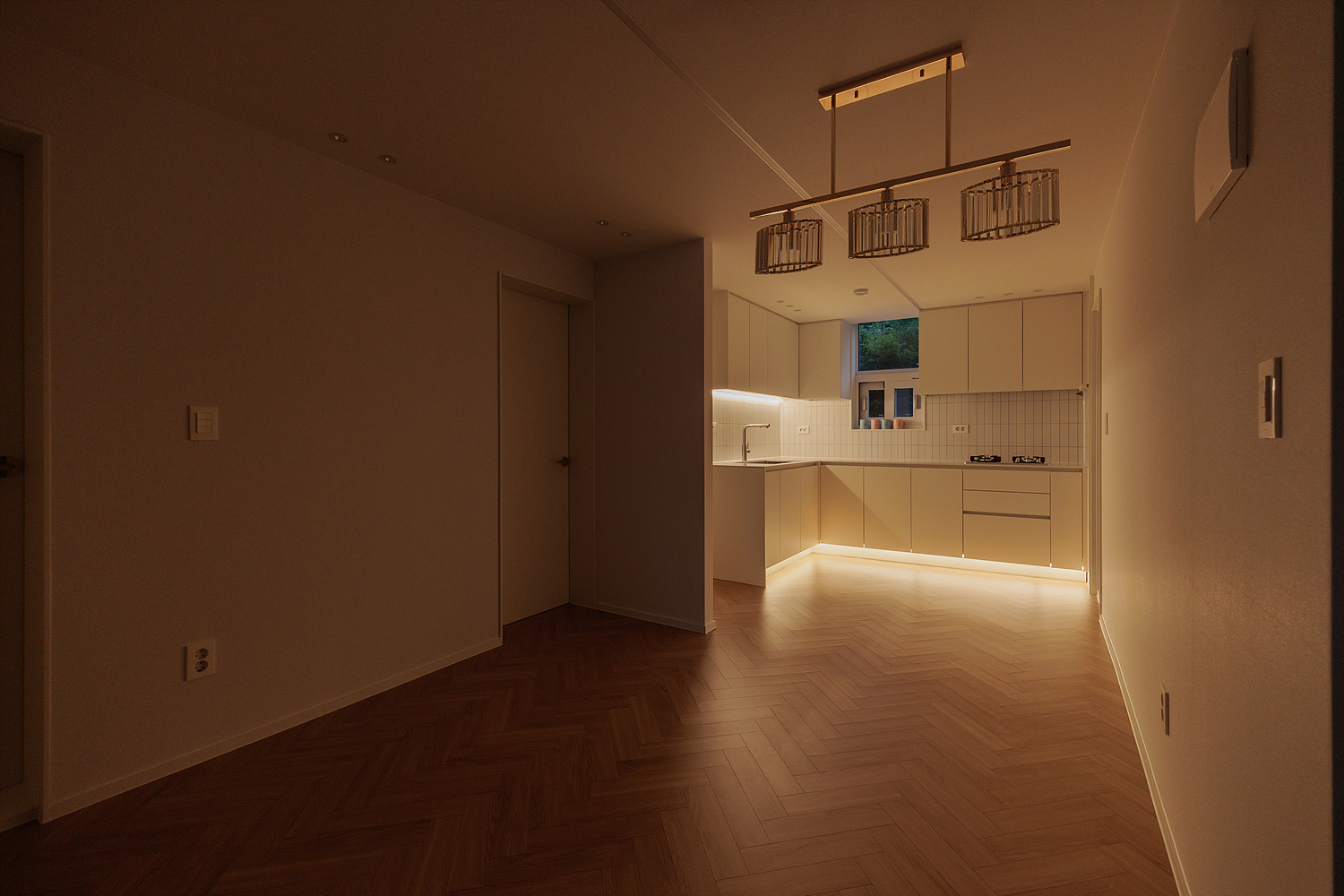 /user/i/idamdesign/editor/2512/622d04caeda224b5fe13e27a8e506e45_1764818204_4423.jpg 이미지크게보기