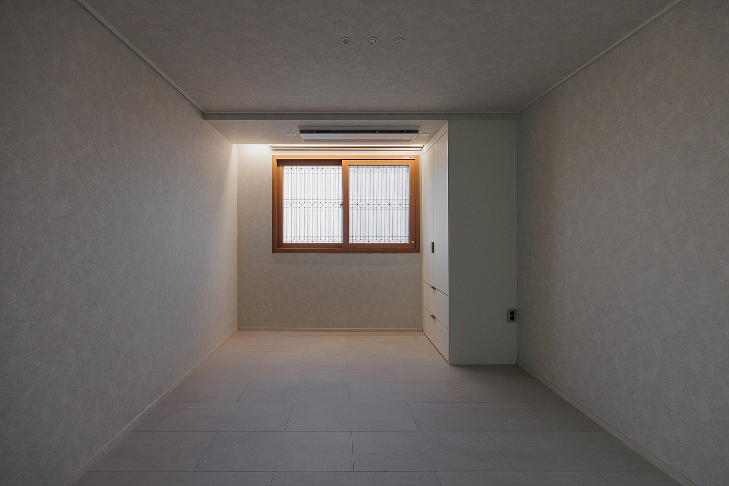 /user/i/idamdesign/editor/2512/622d04caeda224b5fe13e27a8e506e45_1764818357_1389.jpg 이미지크게보기