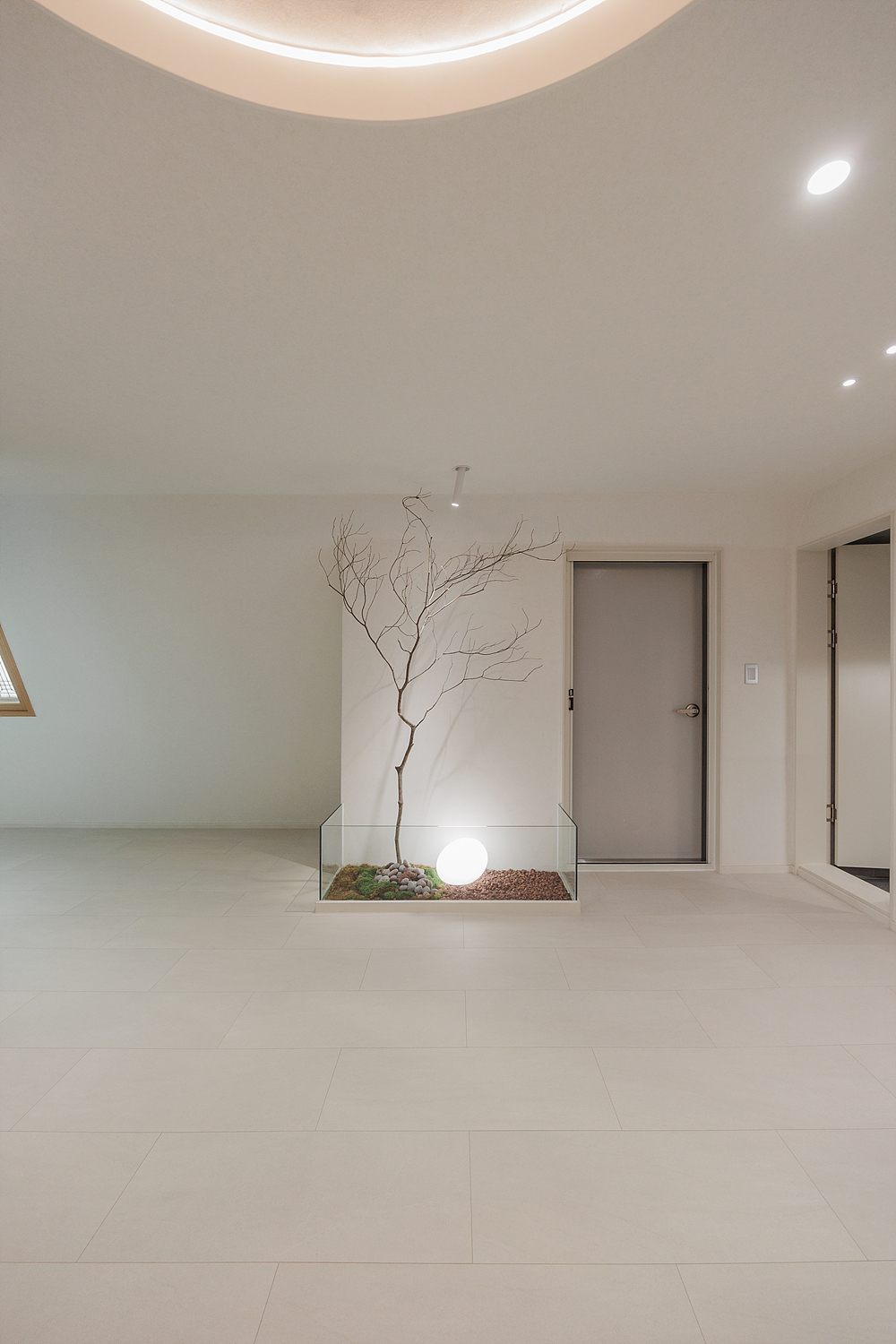 /user/i/idamdesign/editor/2512/622d04caeda224b5fe13e27a8e506e45_1764818403_2545.jpg 이미지크게보기