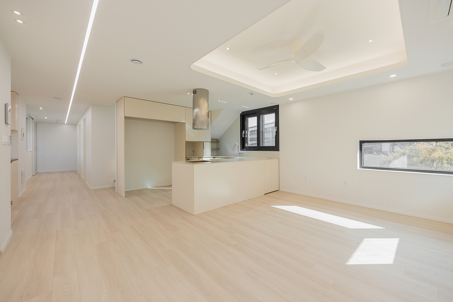 /user/i/idamdesign/editor/2512/622d04caeda224b5fe13e27a8e506e45_1764821371_3249.jpg 이미지크게보기