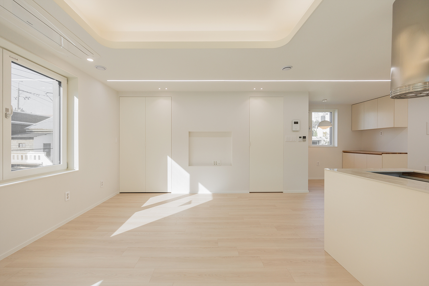 /user/i/idamdesign/editor/2512/622d04caeda224b5fe13e27a8e506e45_1764821371_8036.jpg 이미지크게보기