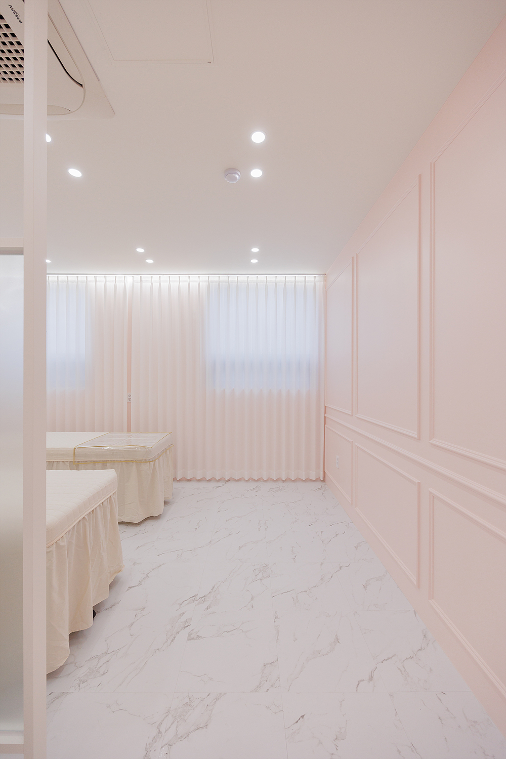 /user/i/idamdesign/editor/2512/723195068de002cf9dc50e3edcc53952_1765512439_8054.jpg 이미지크게보기
