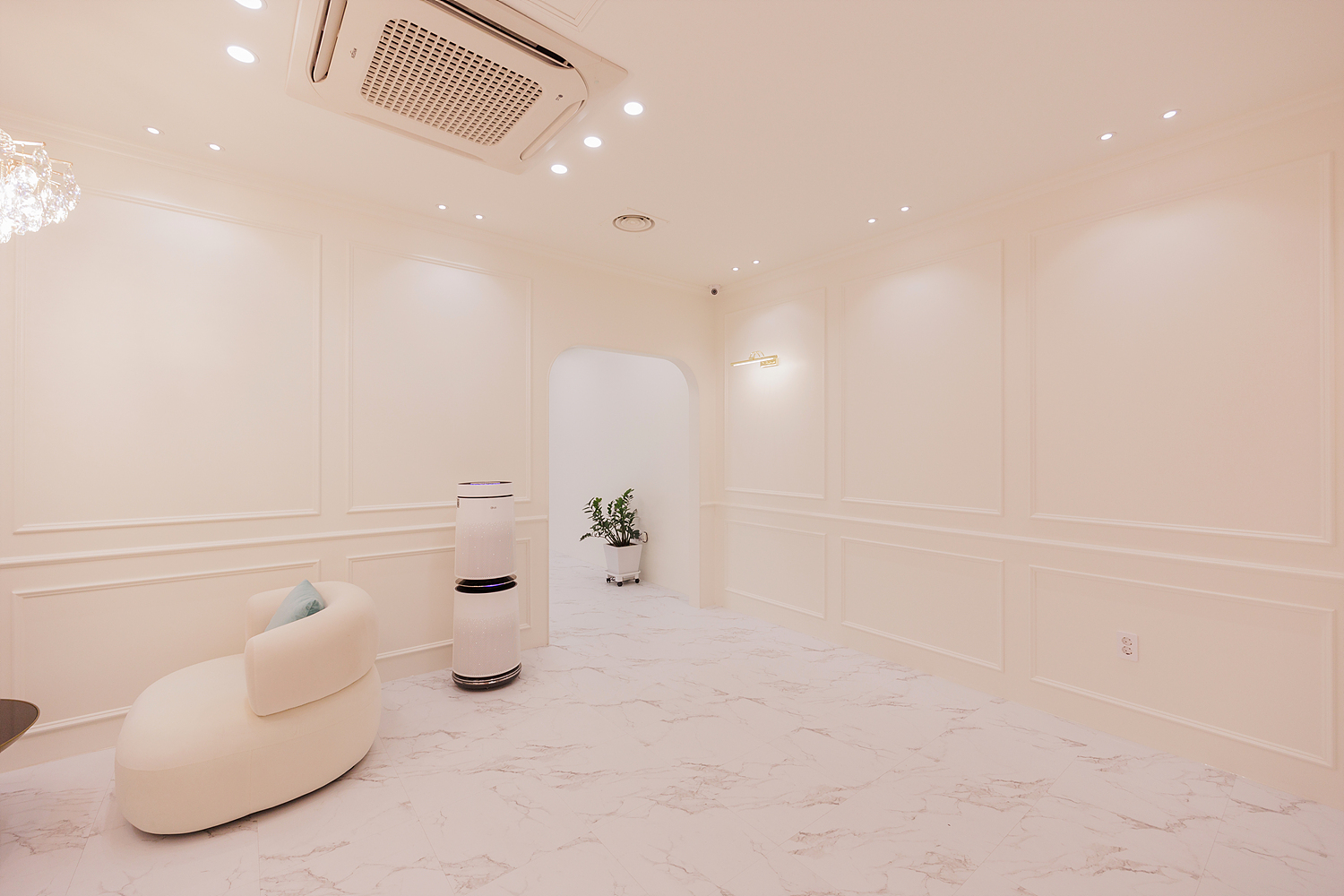 /user/i/idamdesign/editor/2512/723195068de002cf9dc50e3edcc53952_1765512484_9923.jpg 이미지크게보기