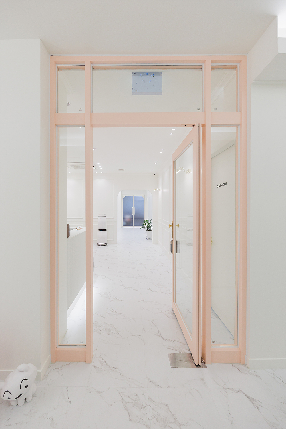 /user/i/idamdesign/editor/2512/723195068de002cf9dc50e3edcc53952_1765512503_6897.jpg 이미지크게보기