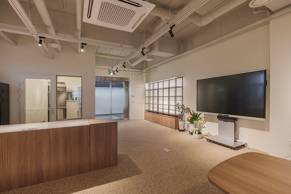/user/i/idamdesign/editor/2512/723195068de002cf9dc50e3edcc53952_1765512607_2916.jpg 이미지크게보기