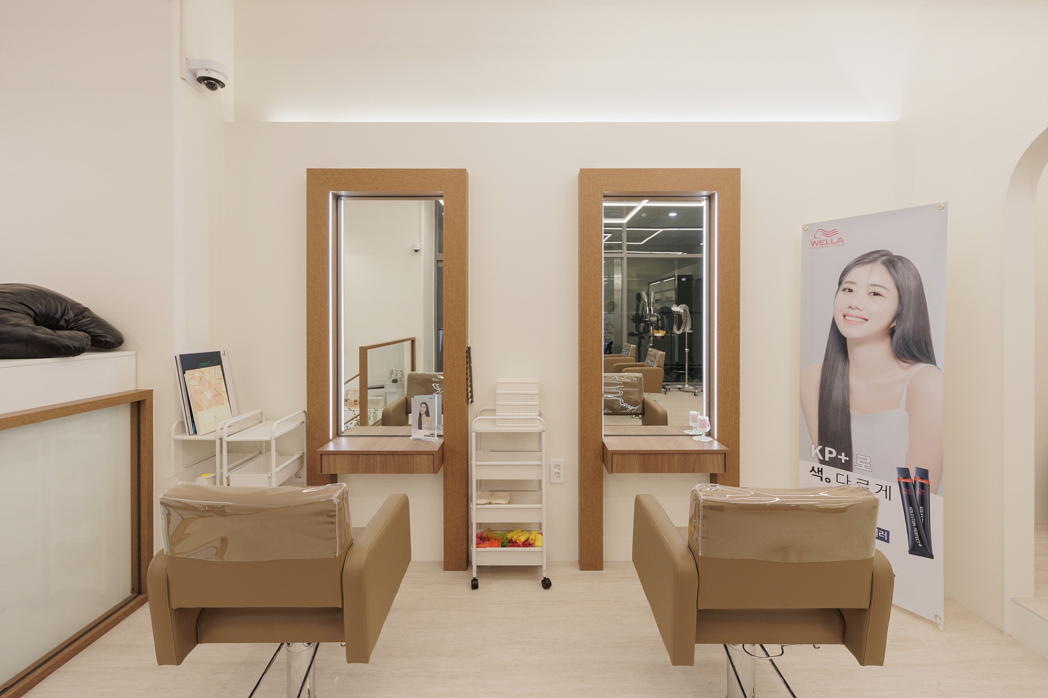 /user/i/idamdesign/editor/2512/723195068de002cf9dc50e3edcc53952_1765516205_1337.jpg 이미지크게보기
