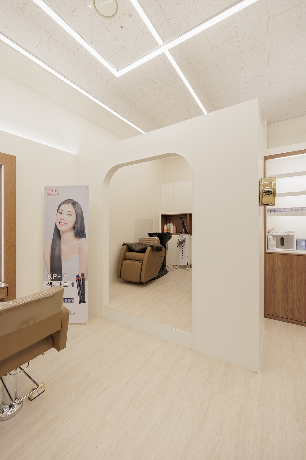 /user/i/idamdesign/editor/2512/723195068de002cf9dc50e3edcc53952_1765516220_731.jpg 이미지크게보기