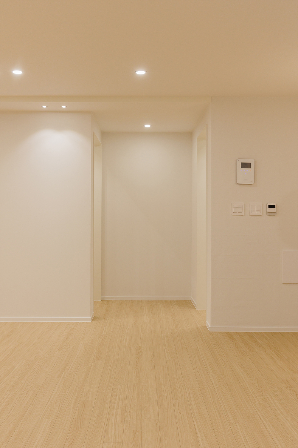/user/i/idamdesign/editor/2512/817d166e2b8ef496e340f59a88afc96e_1766120029_9009.jpg 이미지크게보기