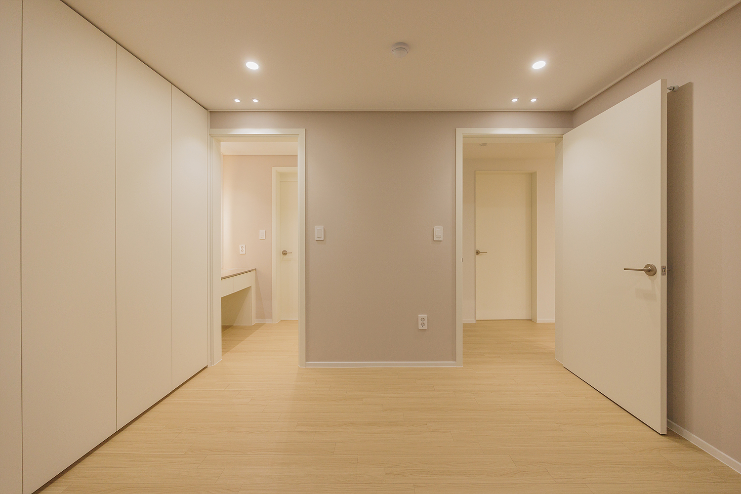 /user/i/idamdesign/editor/2512/817d166e2b8ef496e340f59a88afc96e_1766120063_6863.jpg 이미지크게보기