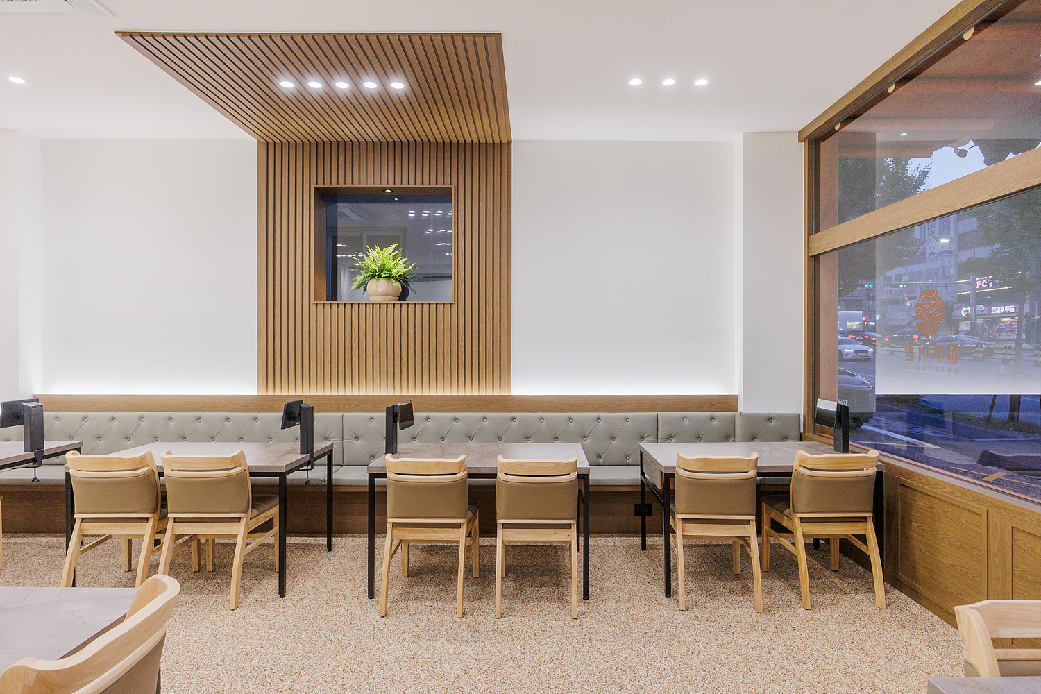 /user/i/idamdesign/editor/2512/817d166e2b8ef496e340f59a88afc96e_1766122403_7722.jpg 이미지크게보기