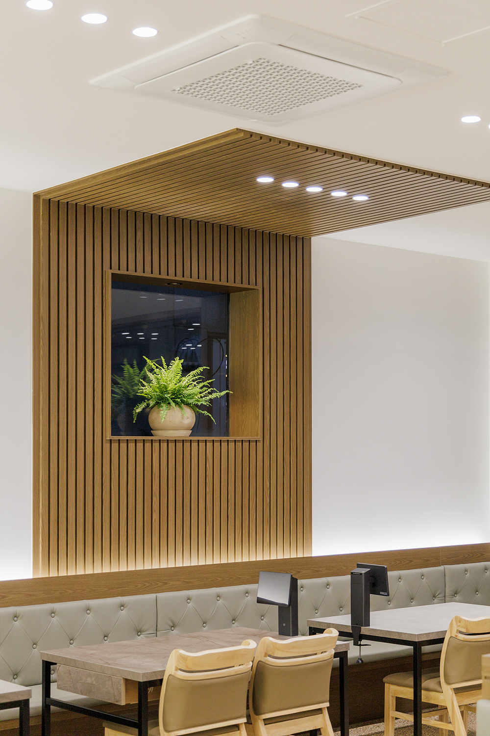 /user/i/idamdesign/editor/2512/817d166e2b8ef496e340f59a88afc96e_1766122485_6411.jpg 이미지크게보기