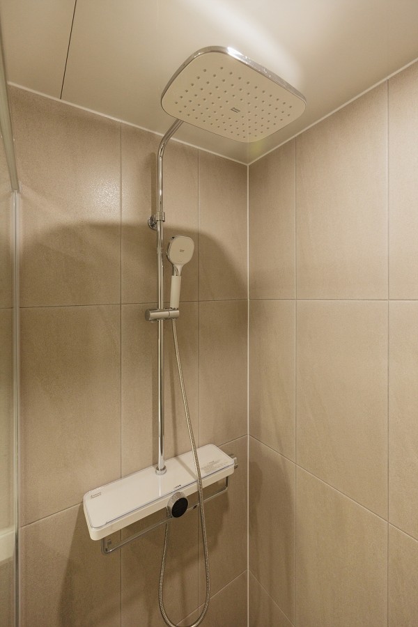 thumb48d59691e8b2b05eb283231ea8036a8a_1766547766_0216.jpg