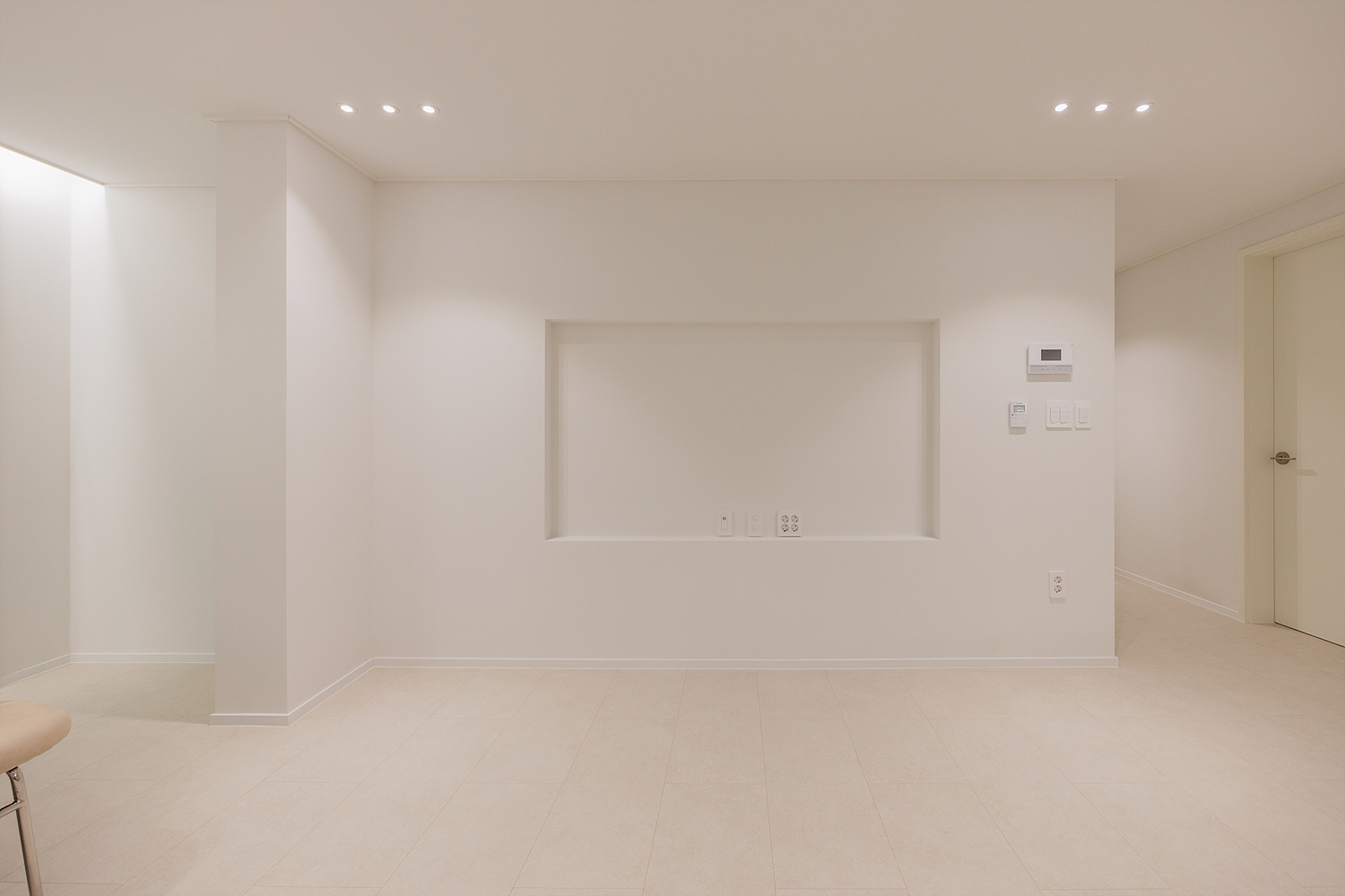 /user/i/idamdesign/editor/2601/160bdc3b86d0380178cdad9f753447c0_1767590028_1452.jpg 이미지크게보기