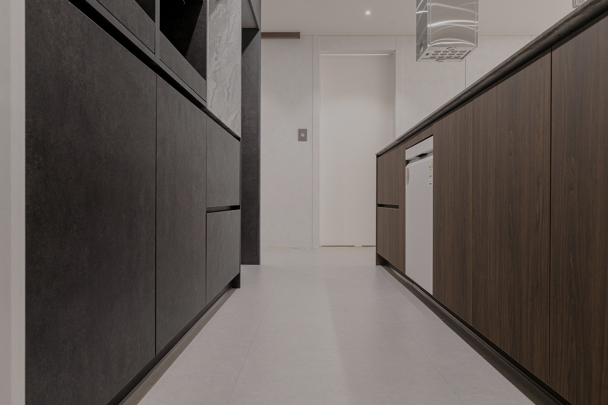 /user/i/idamdesign/editor/2601/bc9e26da09ce0e039906cd8422b728aa_1768531293_5729.jpg 이미지크게보기