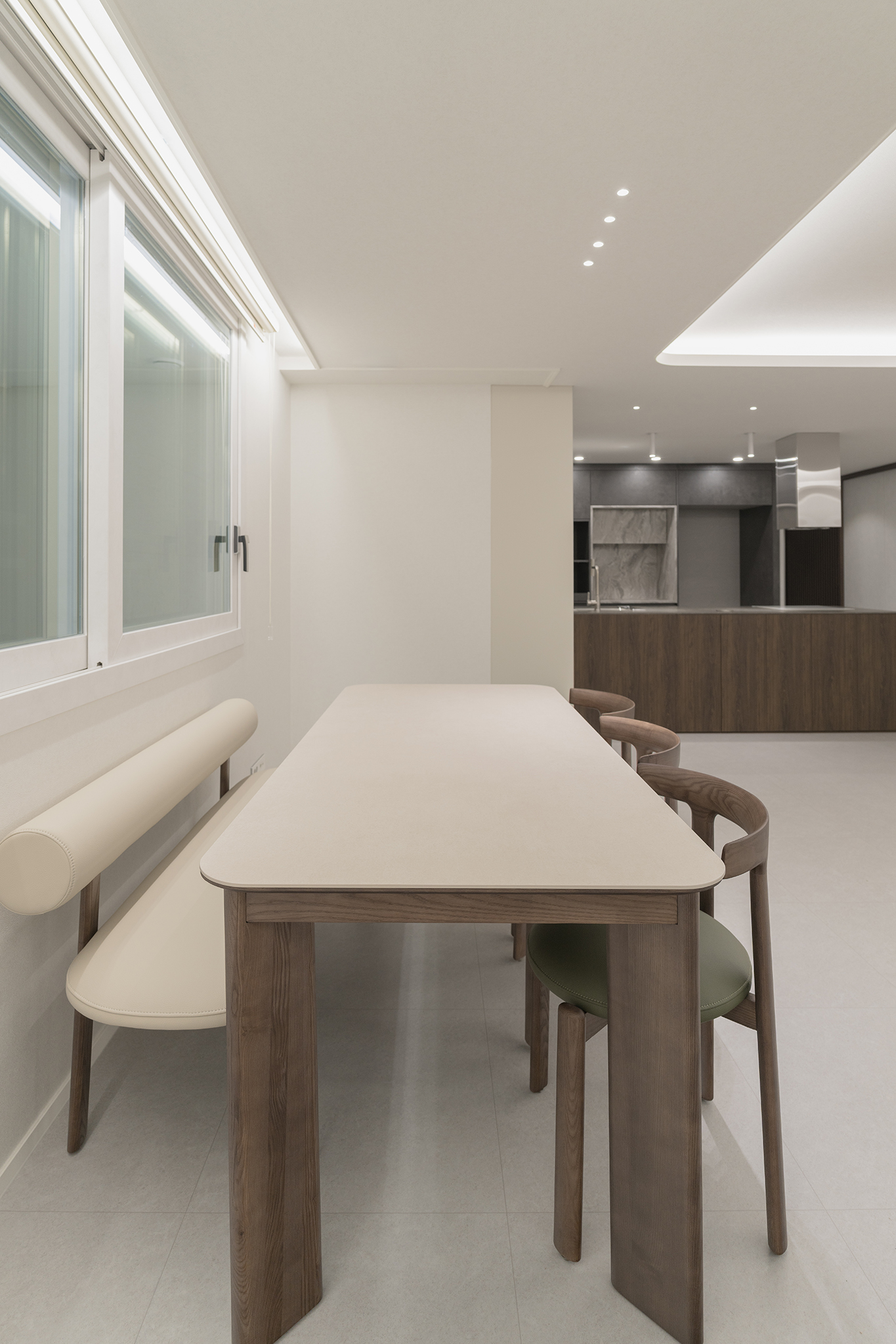 /user/i/idamdesign/editor/2601/bc9e26da09ce0e039906cd8422b728aa_1768531297_2162.jpg 이미지크게보기