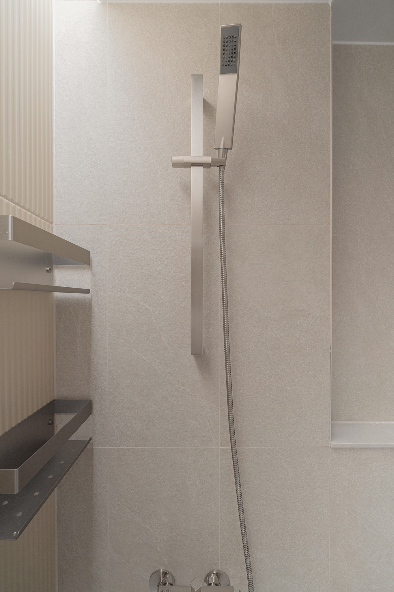 /user/i/idamdesign/editor/2601/bc9e26da09ce0e039906cd8422b728aa_1768531318_7202.jpg 이미지크게보기