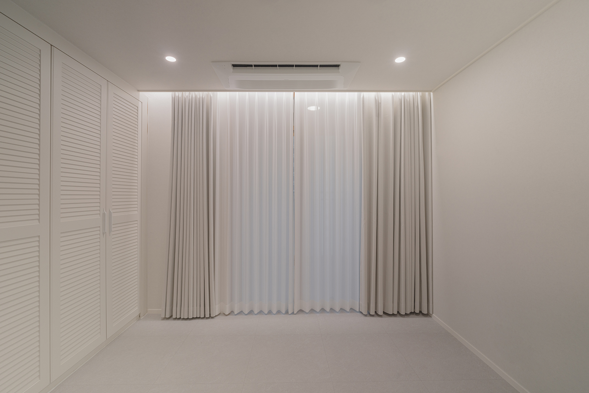 /user/i/idamdesign/editor/2601/bc9e26da09ce0e039906cd8422b728aa_1768531328_8404.jpg 이미지크게보기