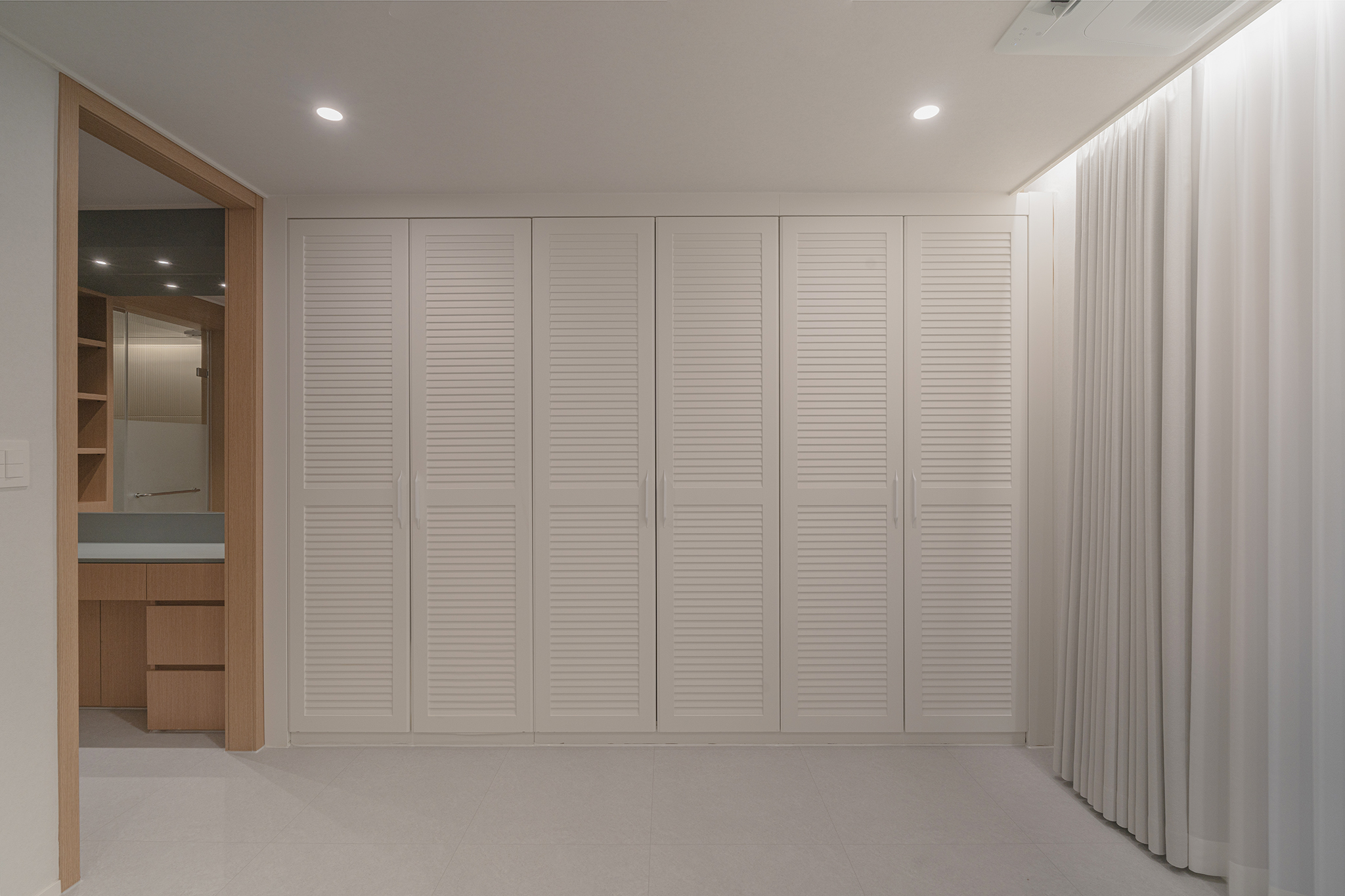 /user/i/idamdesign/editor/2601/bc9e26da09ce0e039906cd8422b728aa_1768531329_0464.jpg 이미지크게보기