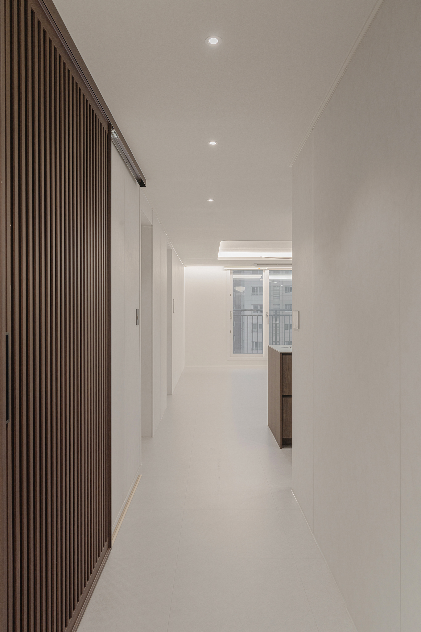 /user/i/idamdesign/editor/2601/bc9e26da09ce0e039906cd8422b728aa_1768531330_5197.jpg 이미지크게보기