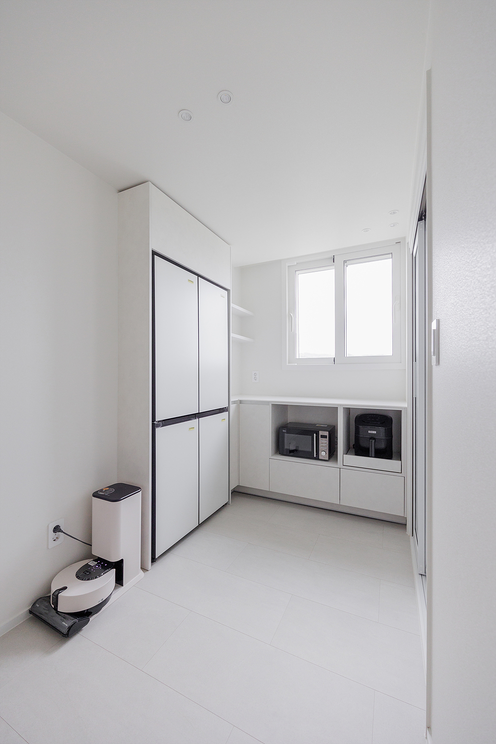 /user/i/idamdesign/editor/2601/ce22c49e99e413b292331b25e46be26c_1769400181_558.jpg 이미지크게보기