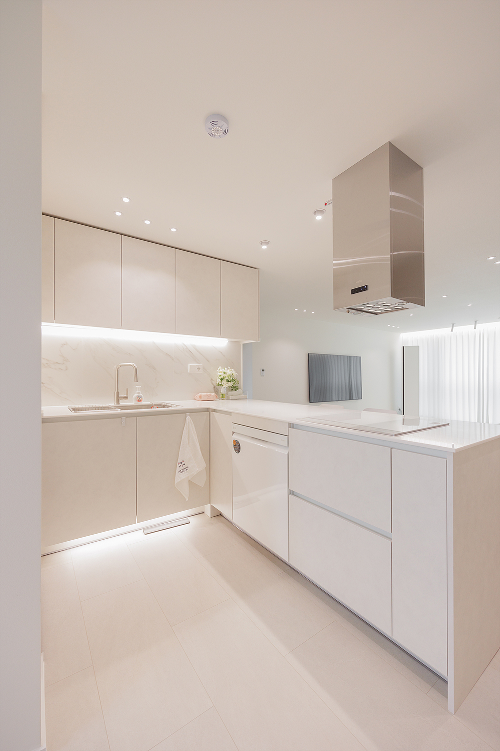 /user/i/idamdesign/editor/2601/ce22c49e99e413b292331b25e46be26c_1769400191_4874.jpg 이미지크게보기