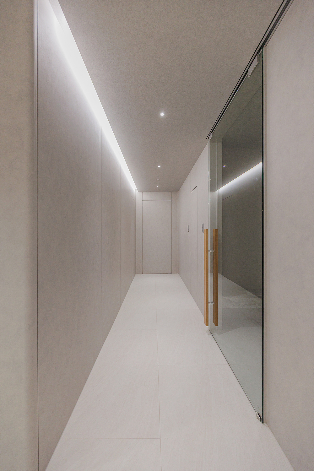 /user/i/idamdesign/editor/2602/263c73812c8066c60c61e64886b28d0d_1771556032_1677.jpg 이미지크게보기