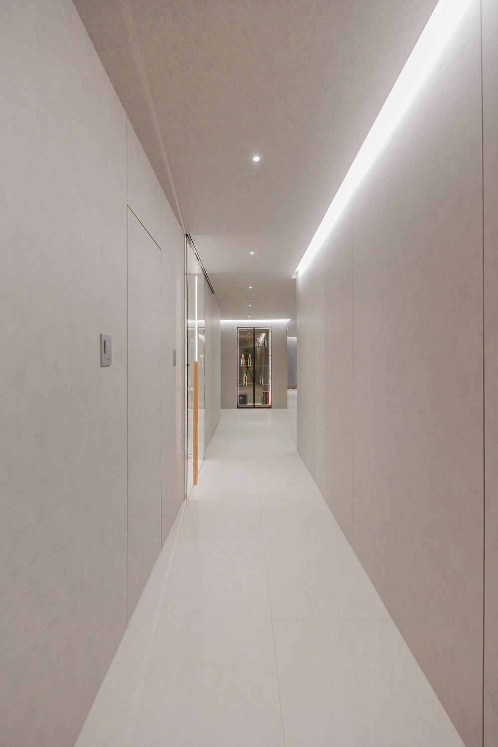 /user/i/idamdesign/editor/2602/263c73812c8066c60c61e64886b28d0d_1771556032_6958.jpg 이미지크게보기