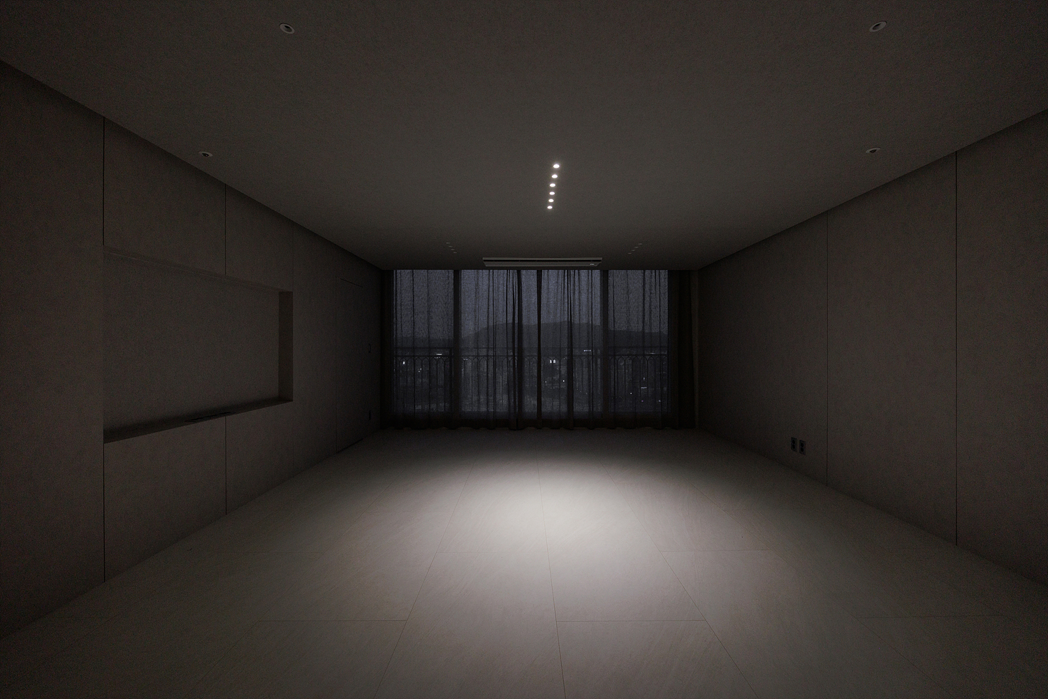 /user/i/idamdesign/editor/2602/263c73812c8066c60c61e64886b28d0d_1771556067_1347.jpg 이미지크게보기