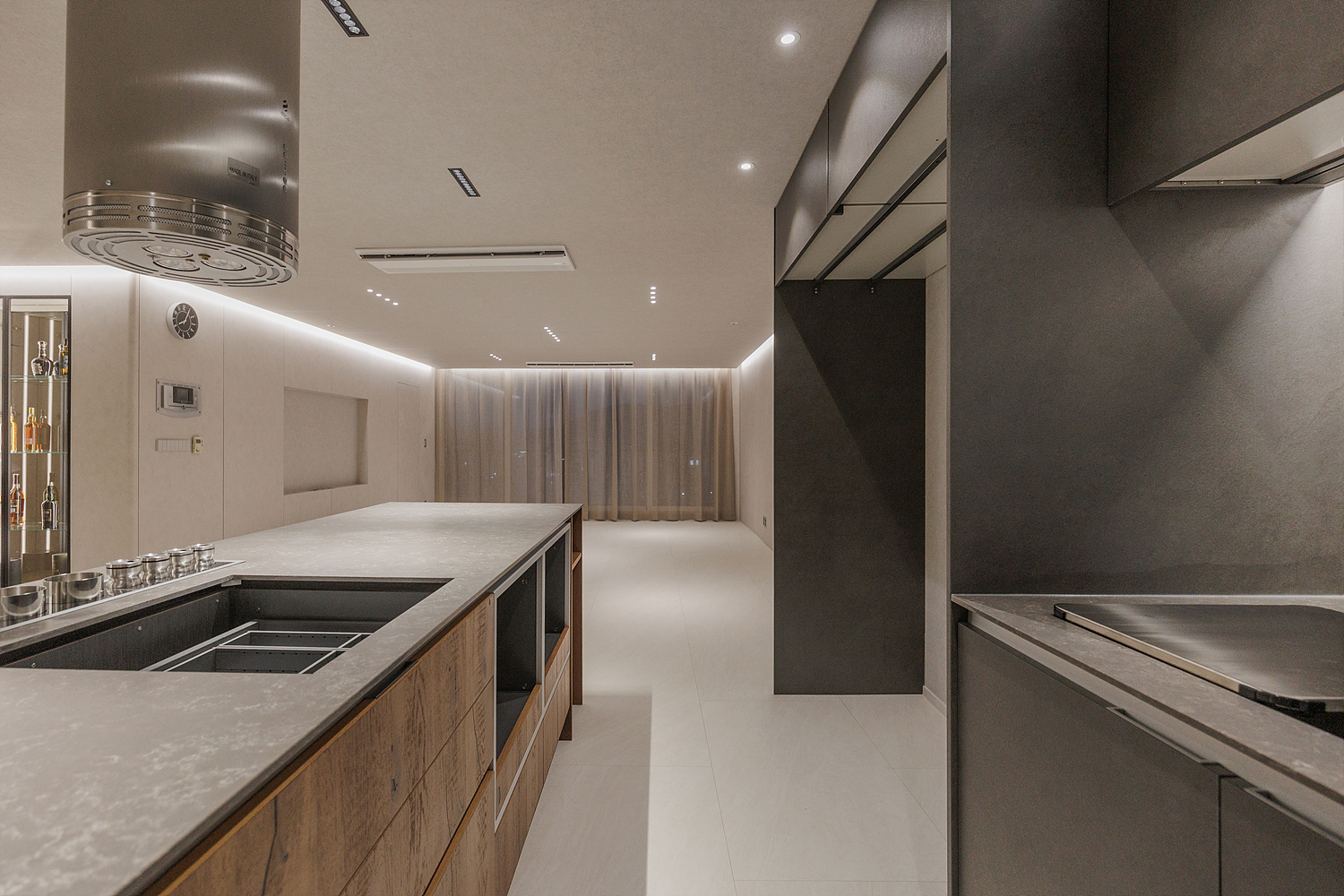 /user/i/idamdesign/editor/2602/263c73812c8066c60c61e64886b28d0d_1771556264_5758.jpg 이미지크게보기