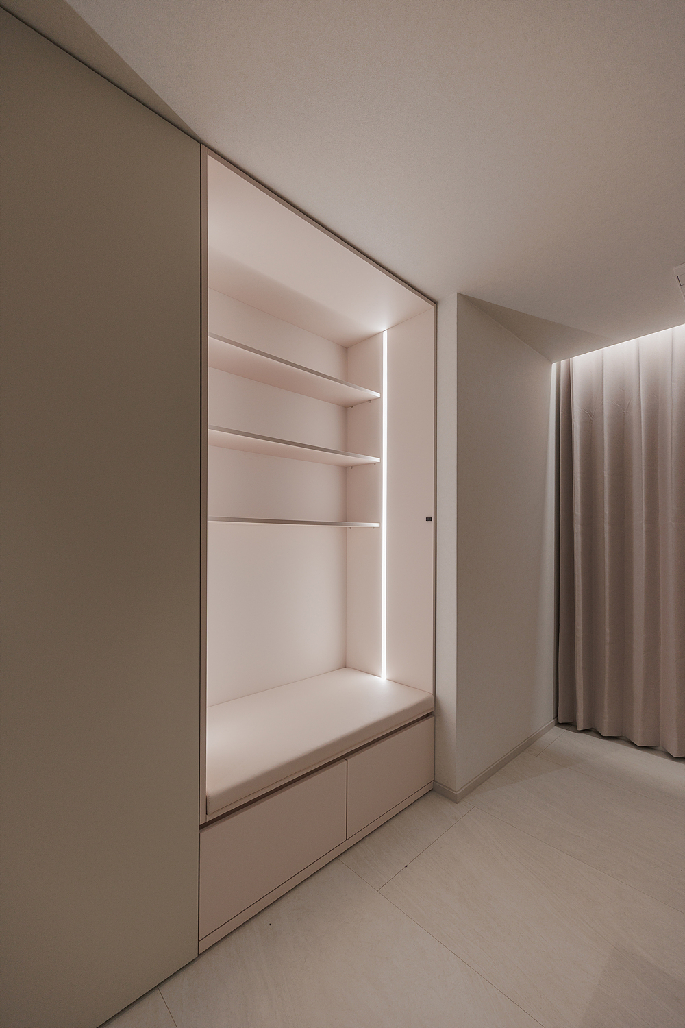 /user/i/idamdesign/editor/2602/263c73812c8066c60c61e64886b28d0d_1771556309_578.jpg 이미지크게보기