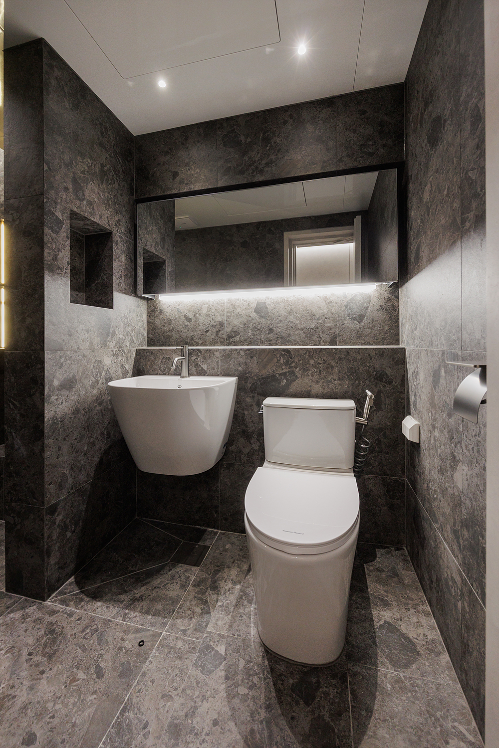/user/i/idamdesign/editor/2602/263c73812c8066c60c61e64886b28d0d_1771556317_7514.jpg 이미지크게보기