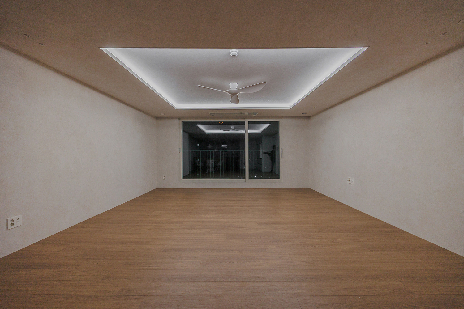 /user/i/idamdesign/editor/2602/6583b55c8668208cefed2defe122ec46_1770010342_6128.jpg 이미지크게보기