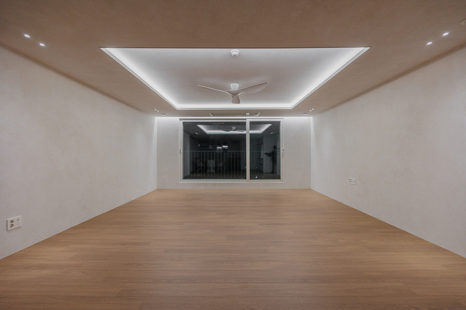 /user/i/idamdesign/editor/2602/6583b55c8668208cefed2defe122ec46_1770010343_2459.jpg 이미지크게보기