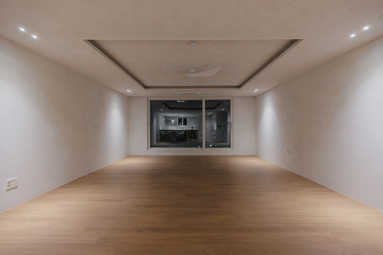 /user/i/idamdesign/editor/2602/6583b55c8668208cefed2defe122ec46_1770010343_4717.jpg 이미지크게보기
