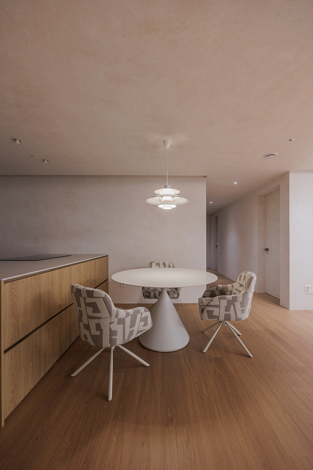 /user/i/idamdesign/editor/2602/6583b55c8668208cefed2defe122ec46_1770010364_8865.jpg 이미지크게보기