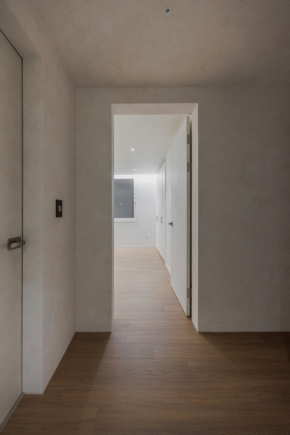 /user/i/idamdesign/editor/2602/6583b55c8668208cefed2defe122ec46_1770010396_4563.jpg 이미지크게보기