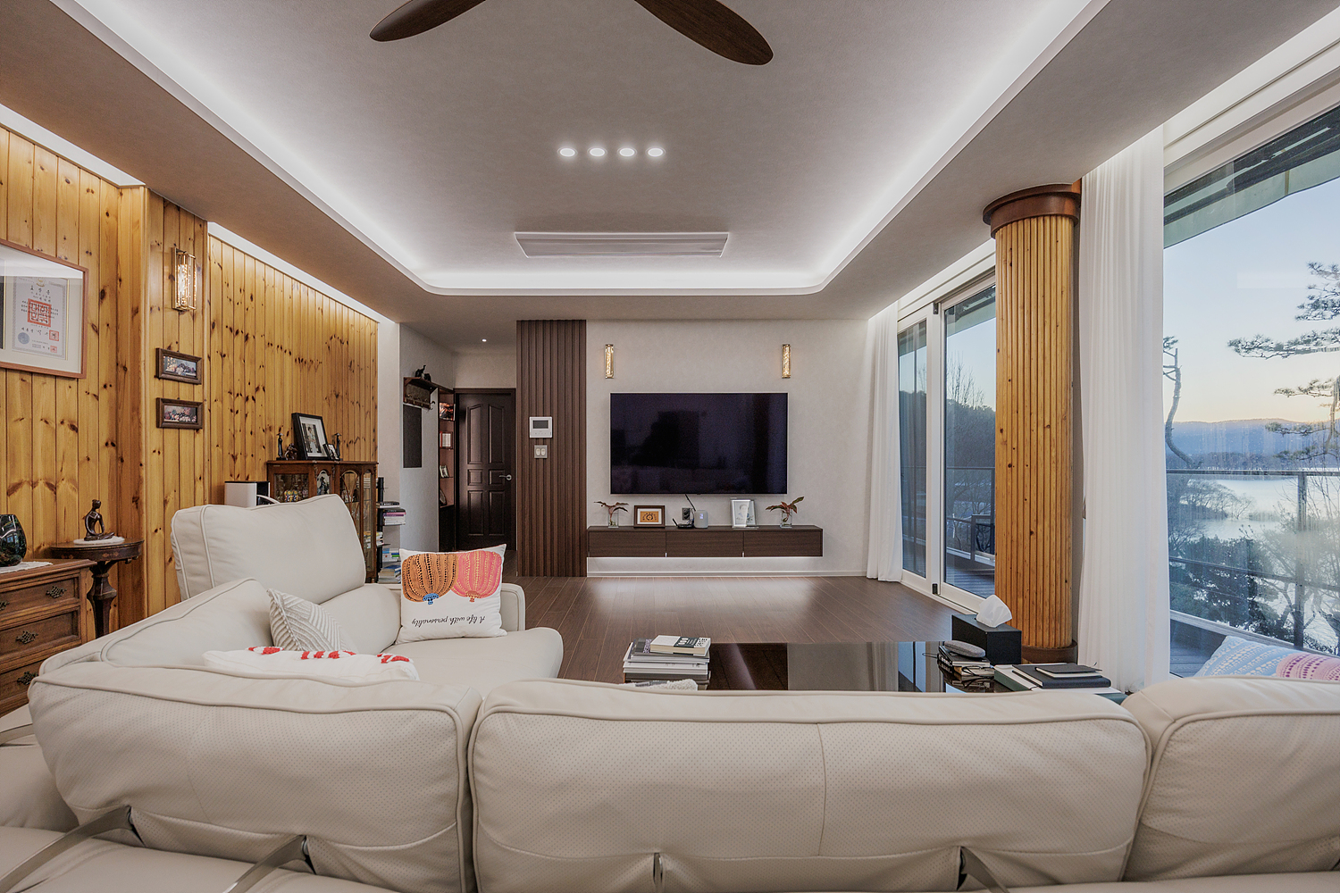 /user/i/idamdesign/editor/2602/c6305e318c93590b7fd9e92200e16ac1_1771824148_4693.jpg 이미지크게보기