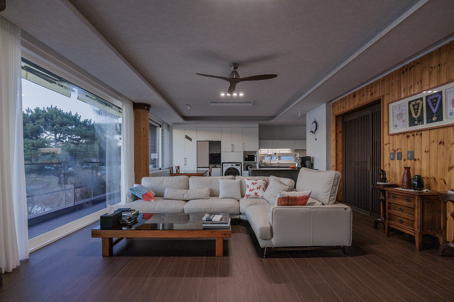 /user/i/idamdesign/editor/2602/c6305e318c93590b7fd9e92200e16ac1_1771824149_9933.jpg 이미지크게보기