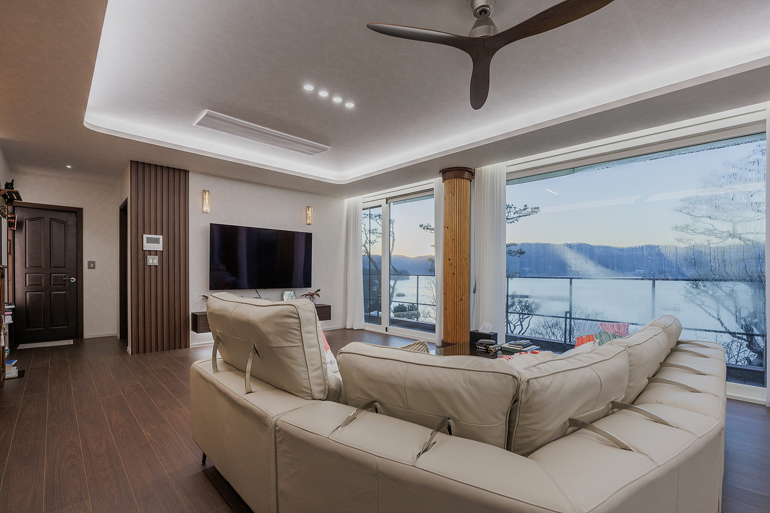 /user/i/idamdesign/editor/2602/c6305e318c93590b7fd9e92200e16ac1_1771824151_7014.jpg 이미지크게보기