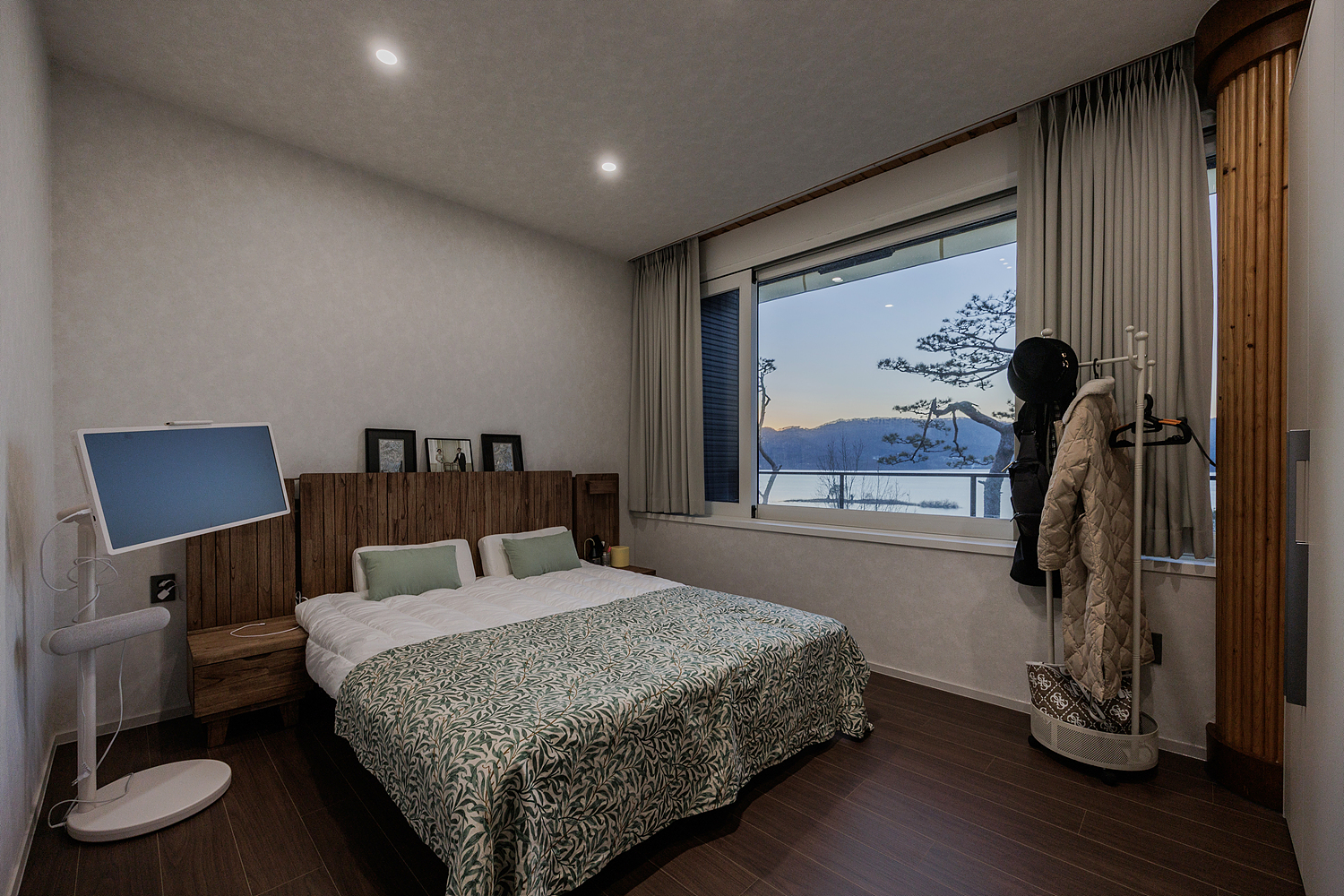 /user/i/idamdesign/editor/2602/c6305e318c93590b7fd9e92200e16ac1_1771824163_8192.jpg 이미지크게보기