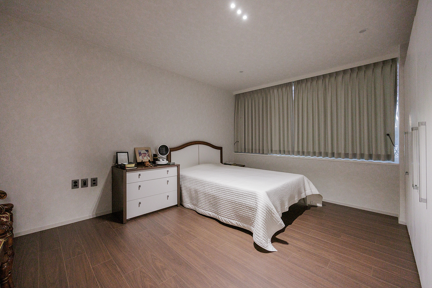 /user/i/idamdesign/editor/2602/c6305e318c93590b7fd9e92200e16ac1_1771824191_3726.jpg 이미지크게보기