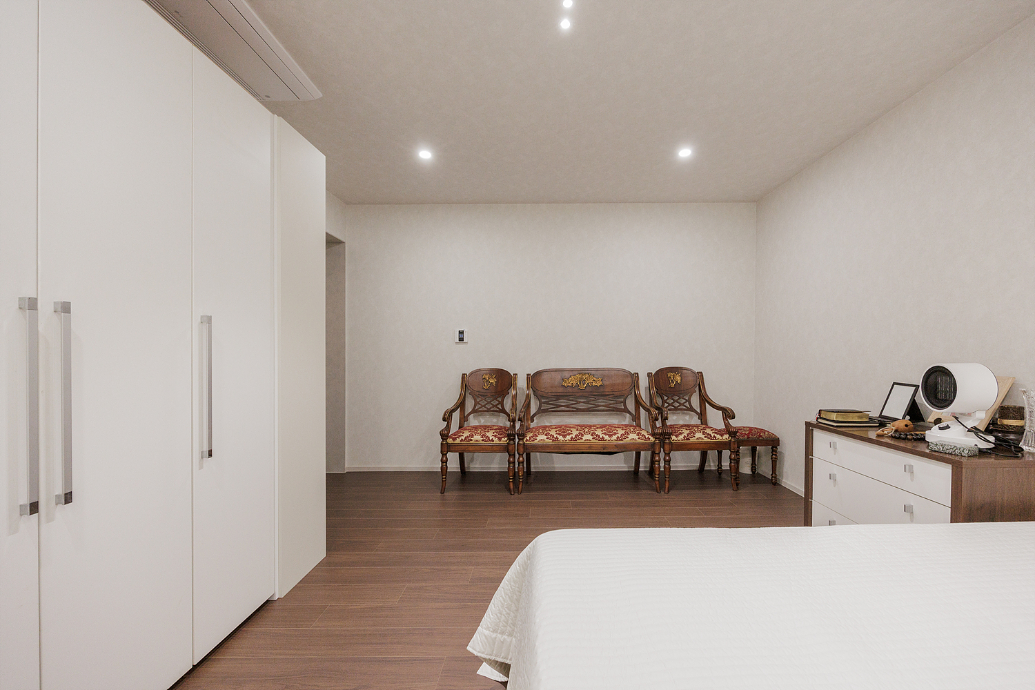 /user/i/idamdesign/editor/2602/c6305e318c93590b7fd9e92200e16ac1_1771824193_3073.jpg 이미지크게보기