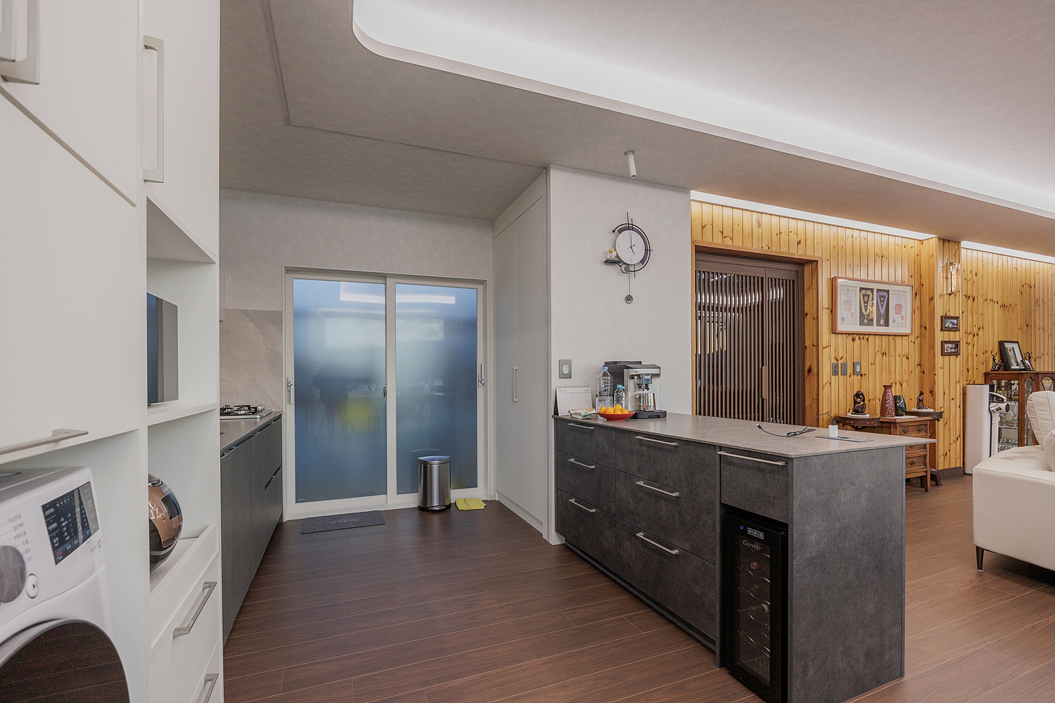 /user/i/idamdesign/editor/2602/c6305e318c93590b7fd9e92200e16ac1_1771824218_6543.jpg 이미지크게보기