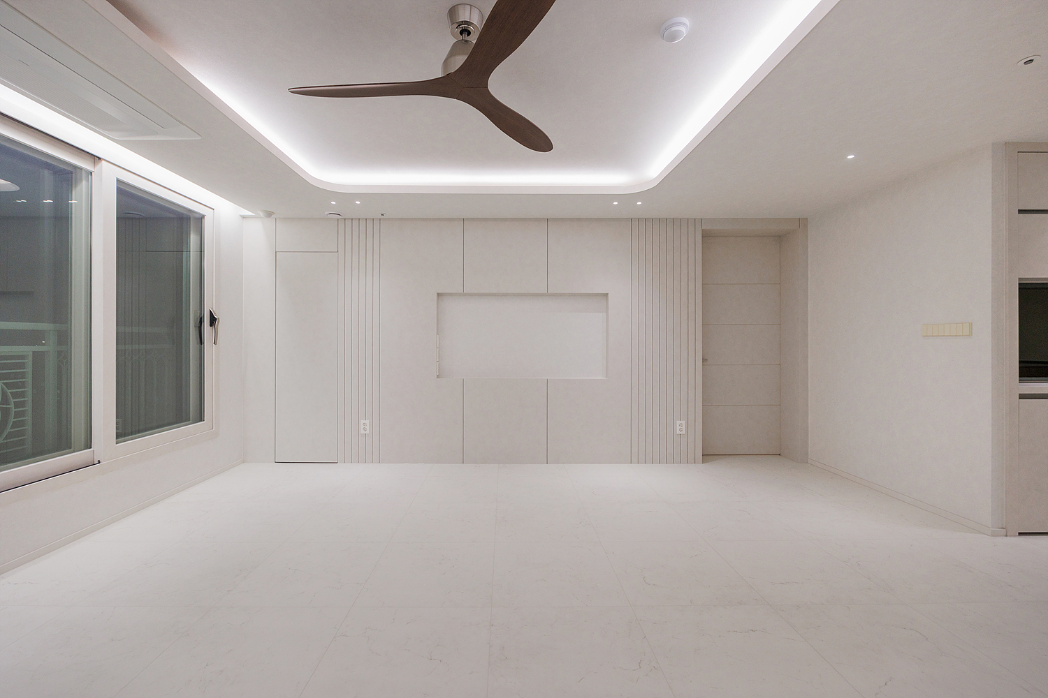/user/i/idamdesign/editor/2603/6a65c187f1f2330804d412107d887873_1773033854_3959.jpg 이미지크게보기